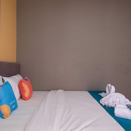 Sans Hotel Fourth Loft Solo Eksteriør bilde